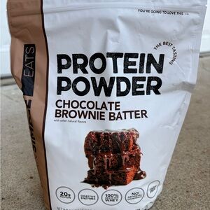 Clean Simple Eats Chocolate Brownie Batter Protein Powder